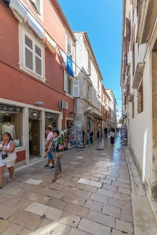 Apartment Luce Mala Zadar 0*,  Croacia
